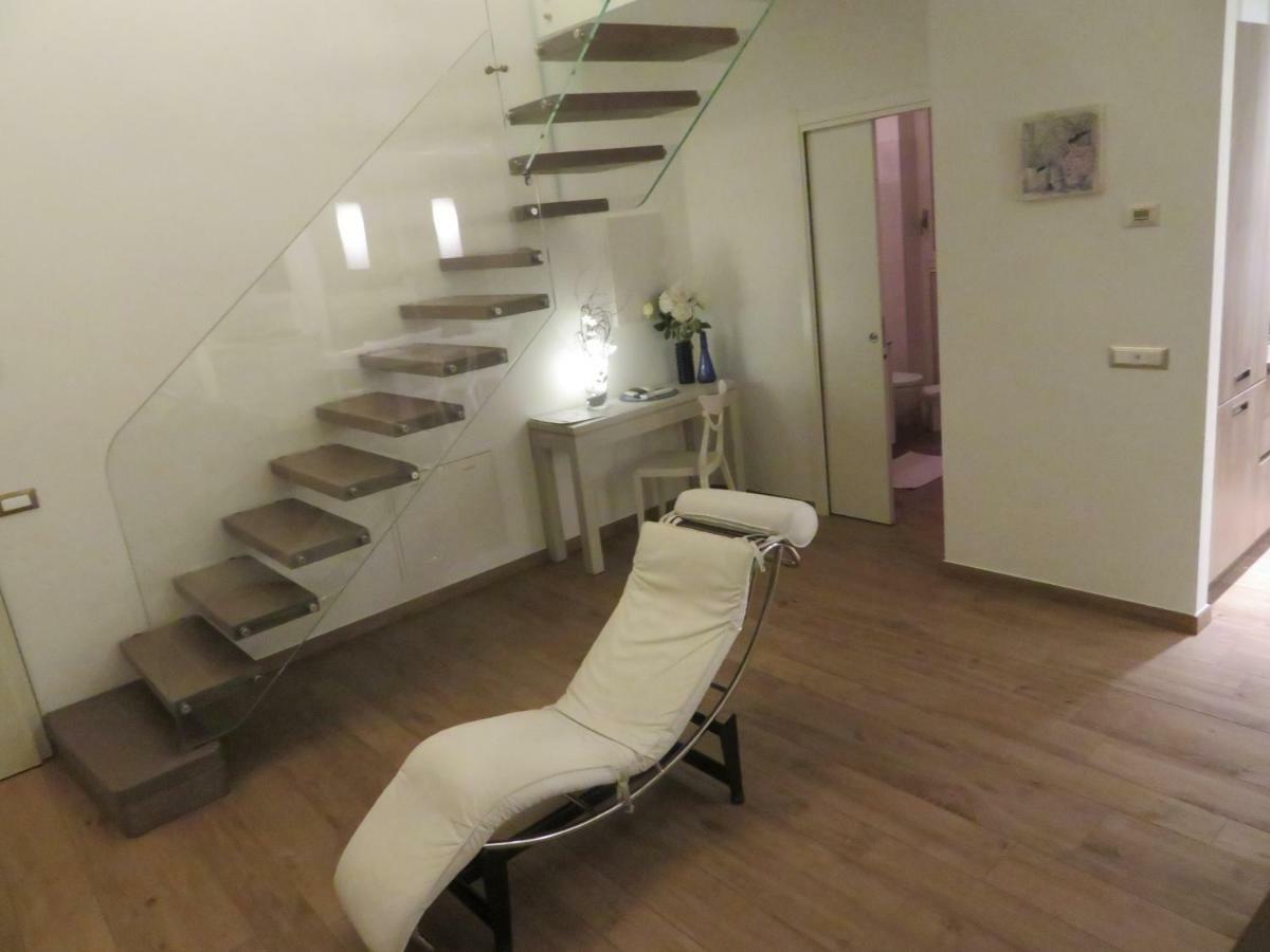 梅泽格拉Residenza Simona公寓 外观 照片